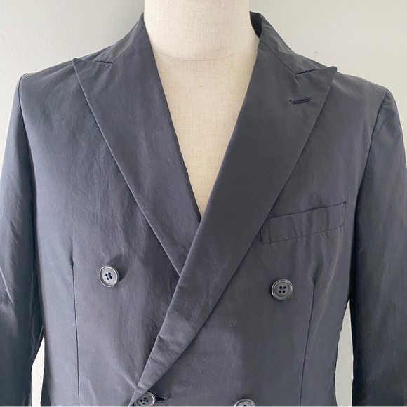 UNITED ARROWS men’s nylon/cotton grayish navy double breasted suit, JP 46 (~36S) - Picture 6 of 16